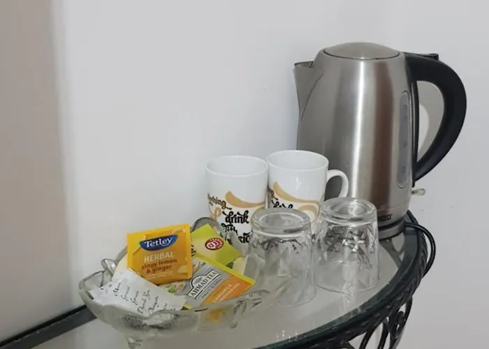 Sunshine Court Budget Couette-café San Pawl il-Baħar